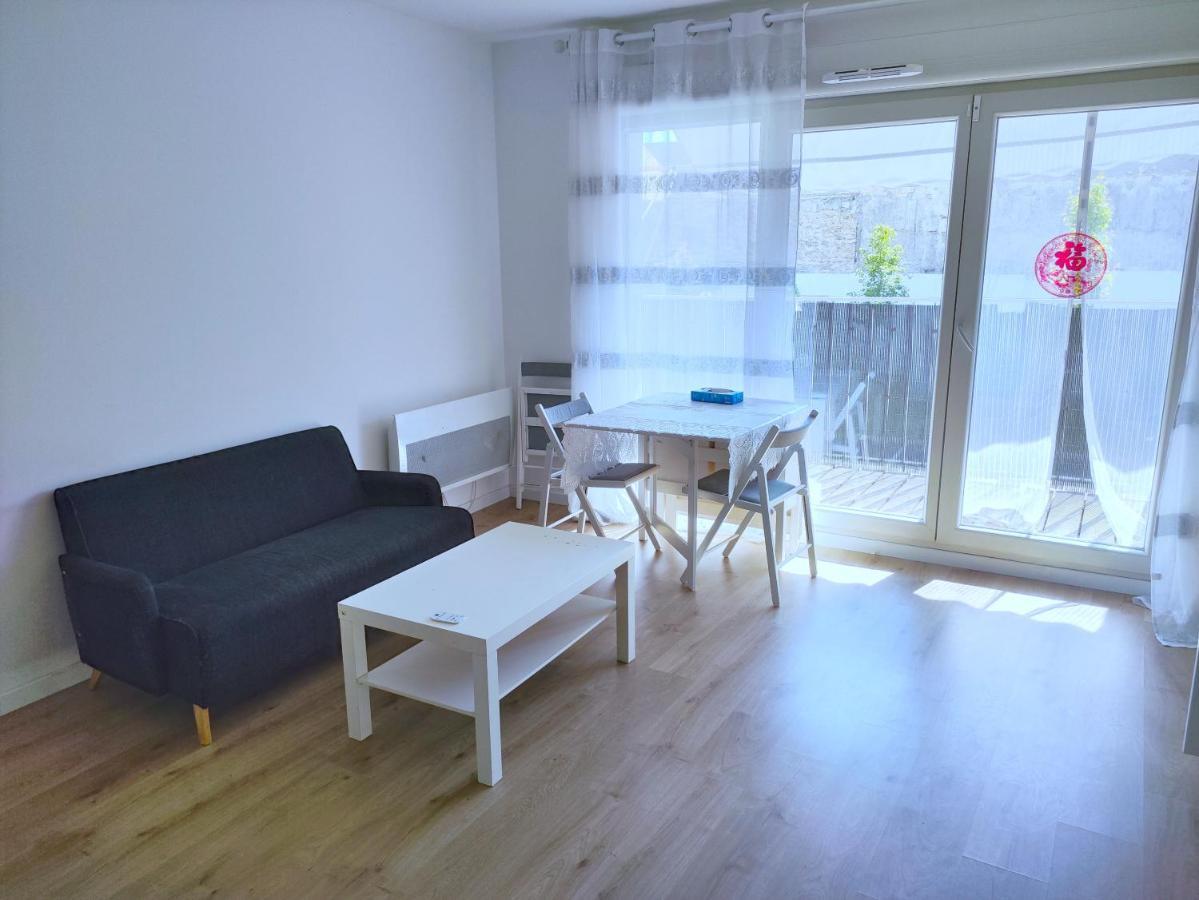 איברי-סור-סיין Cozy Sunshine Apartment With Balcony 4 Persons Max מראה חיצוני תמונה